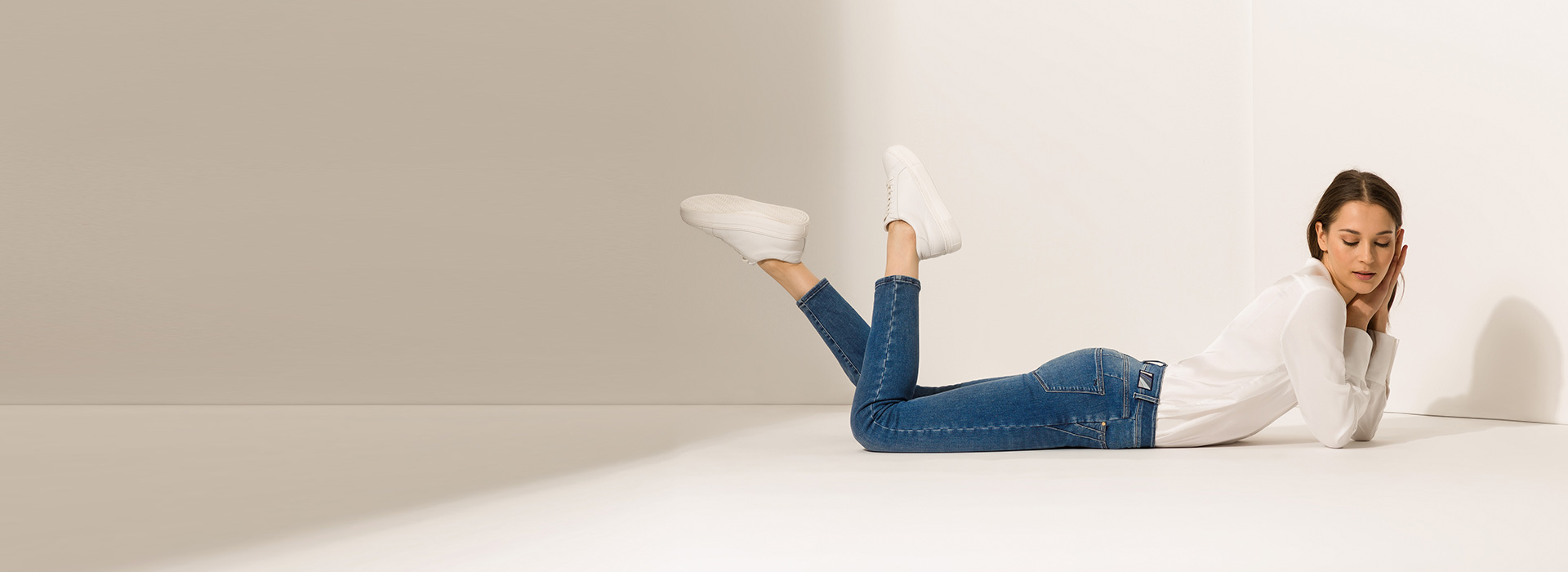 Teaser Fitguide Damen Desktop